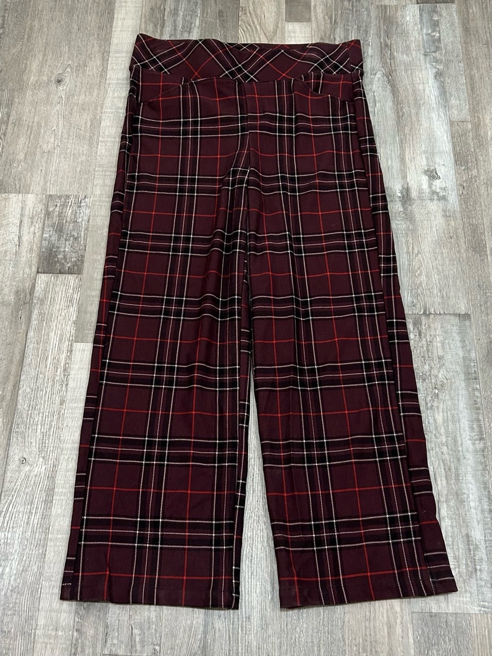 Torrid Pull On Pocket Pixie Pants - Picture 2 of 4